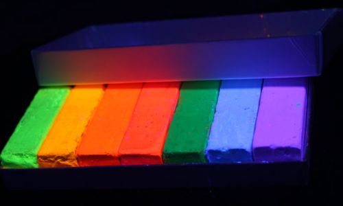 fluorescent chalk set